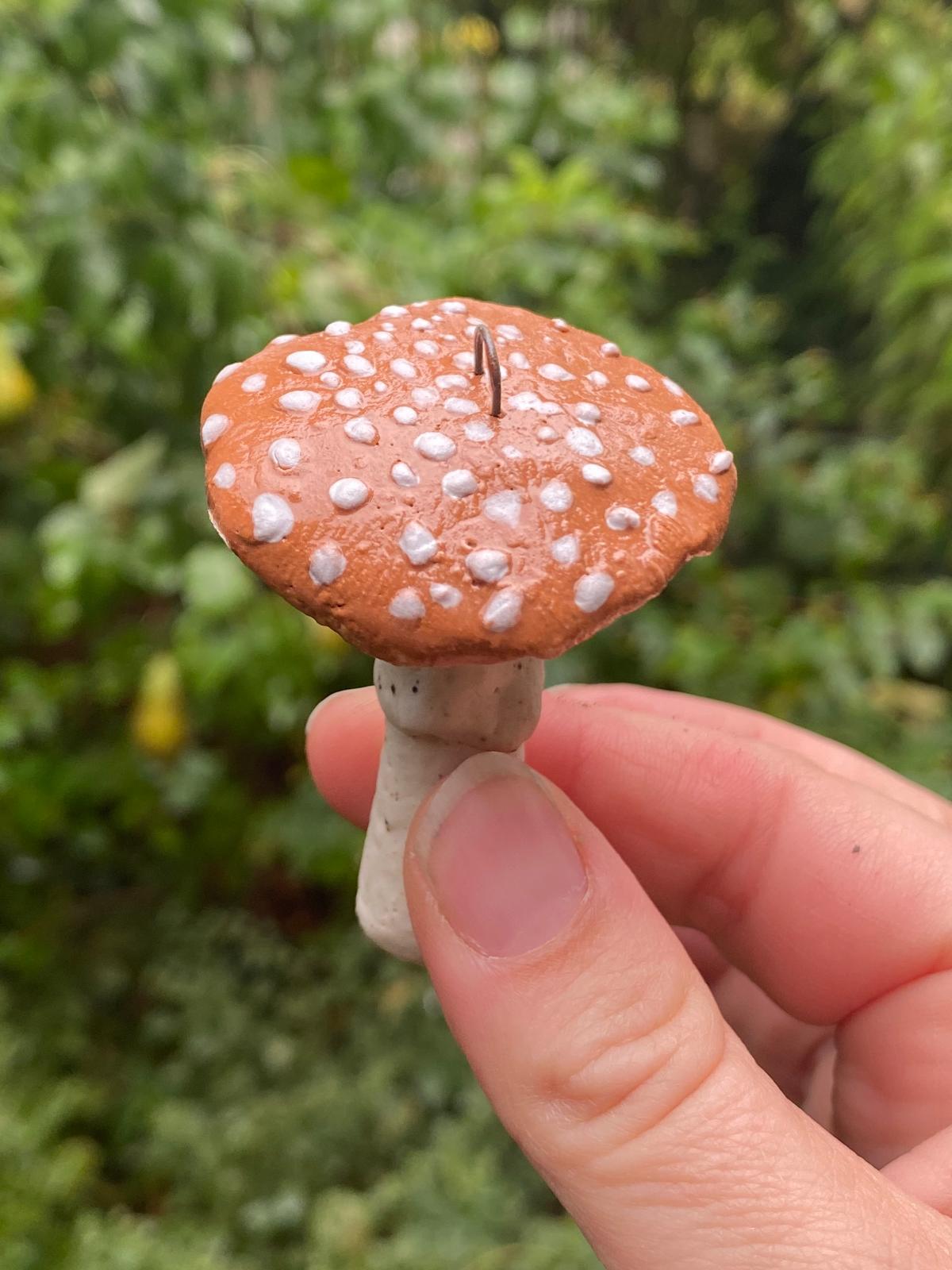 Paddenstoel hangertjes