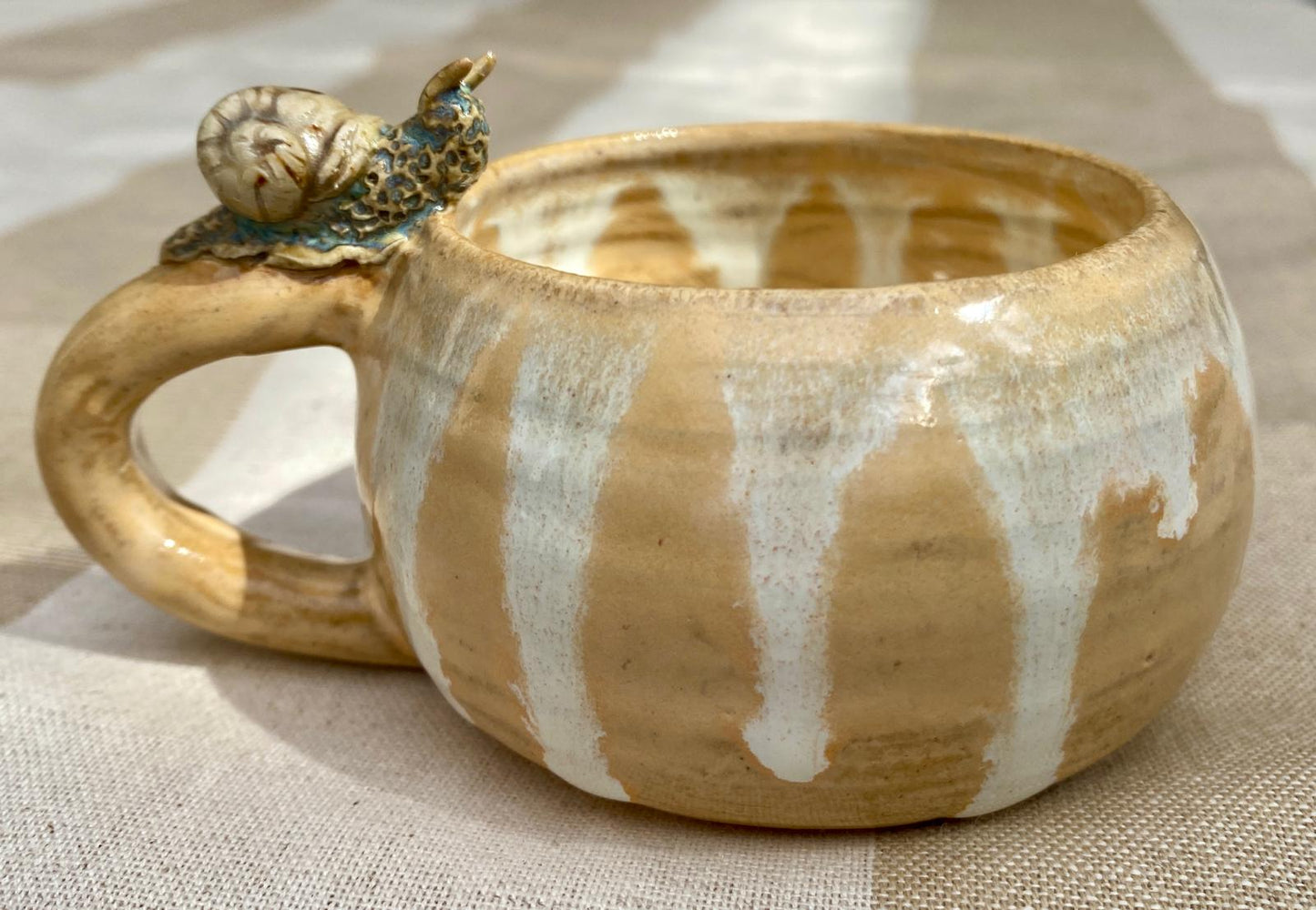 Kleine slakkenmok geel